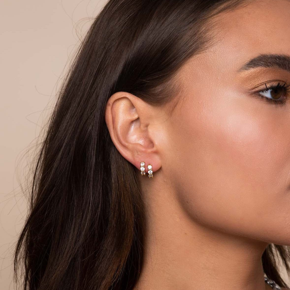 Mia mini huggie - gold plated